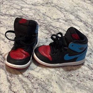 Nike Kids' Black and Red Sneakers toddler 7c